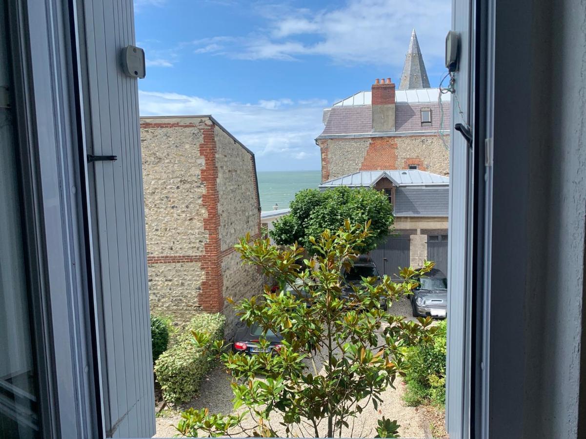 Studio Vue Mer A 2 Min De La Plage Villerville Exteriör bild